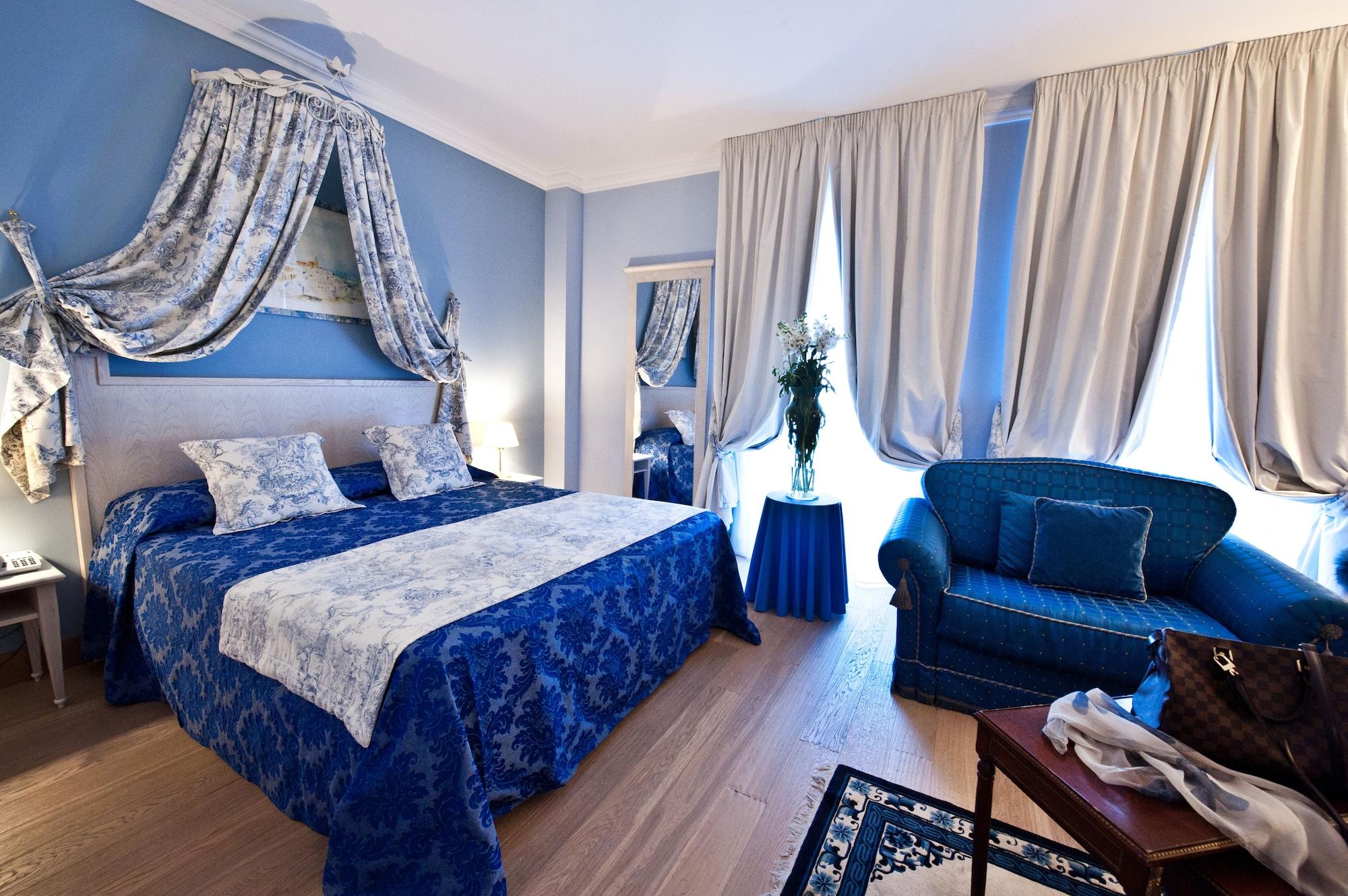 Ostuni Palace - Hotel Bistrot & Spa מראה חיצוני תמונה