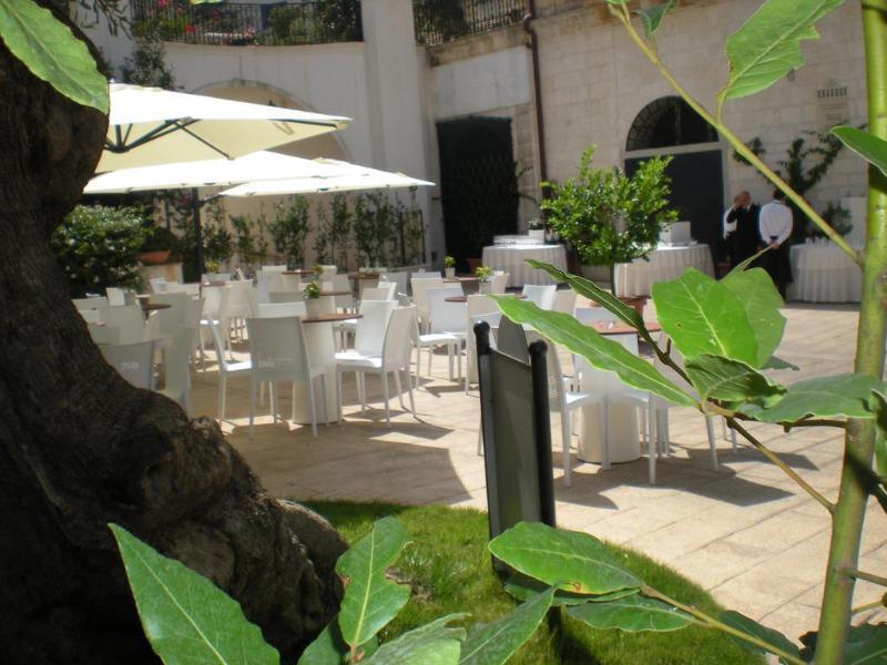 Ostuni Palace - Hotel Bistrot & Spa מראה חיצוני תמונה